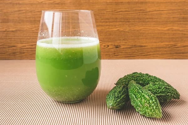 karela-jamun-juice